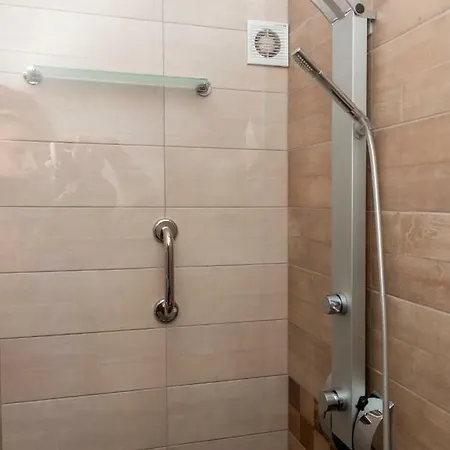 Apartman Cavas Luxury Nea Iraklitsa