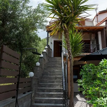 Cavas Luxury Nea Iraklitsa